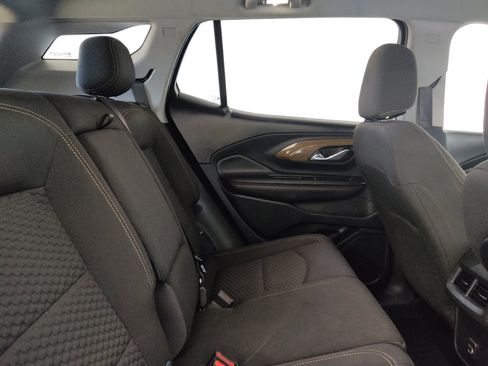 Used 2021 GMC Terrain SLE w/ Driver Convenience Package FWD image 19