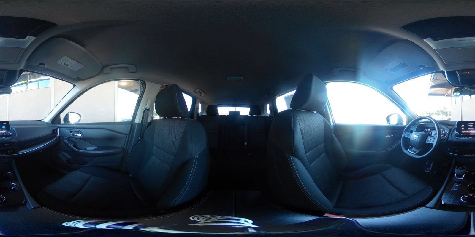 Used 2025 Nissan Rogue SV AWD/4WD image 43