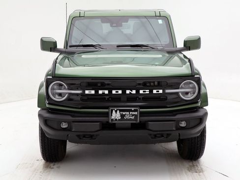Used 2025 Ford Bronco Outer Banks image 5