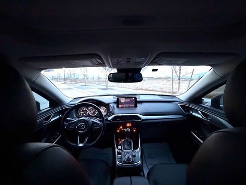 Used 2018 MAZDA CX-9 Touring w/ Touring Premium Package AWD/4WD image 21