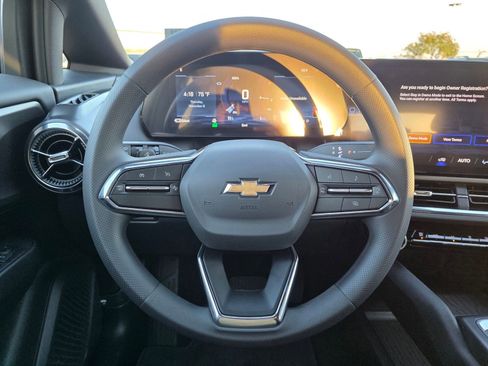 New 2026 Chevrolet Equinox EV LT w/ LPO, Blackout Package image 28