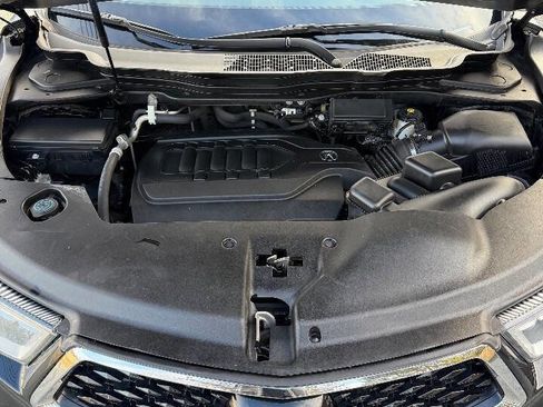 Used 2017 Acura MDX SH-AWD w/ Advance Package image 9