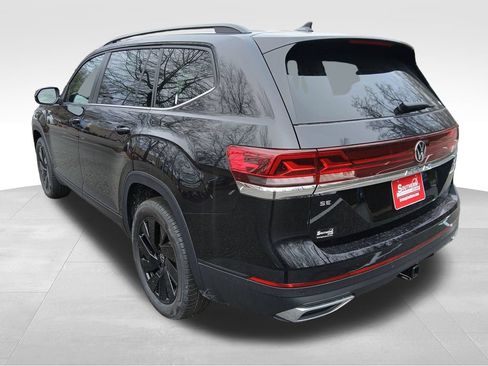 New 2026 Volkswagen Atlas SE AWD/4WD image 3