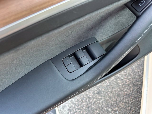 Used 2021 Tesla Model 3 Standard Range Plus RWD image 19