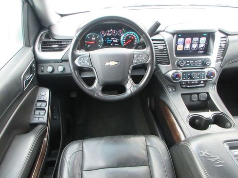 Certified 2017 Chevrolet Tahoe LT w/ LT Signature Package image 16