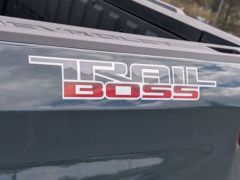 New 2026 Chevrolet Silverado 1500 LT Trail Boss w/ LT Trail Boss Premium Package AWD/4WD image 8