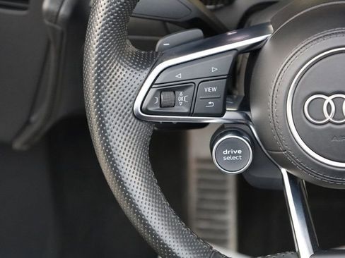 Used 2020 Audi R8 V10 w/ Carbon Exterior Package image 28