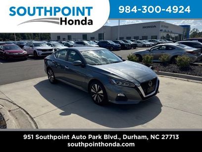 Used 2022 Nissan Altima 2.5 SV