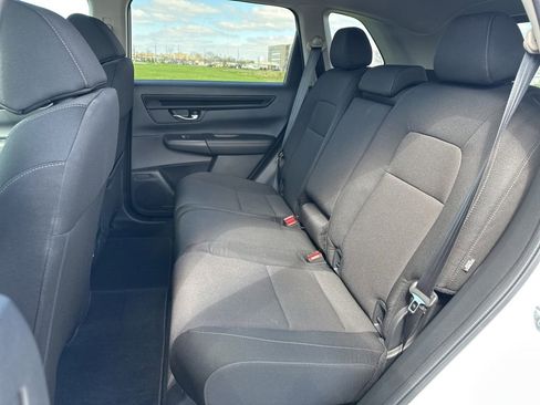 Used 2025 Honda CR-V EX image 14