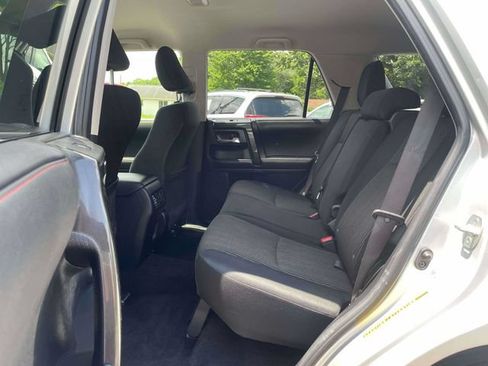 Used 2024 Toyota 4Runner TRD Off-Road AWD/4WD image 22
