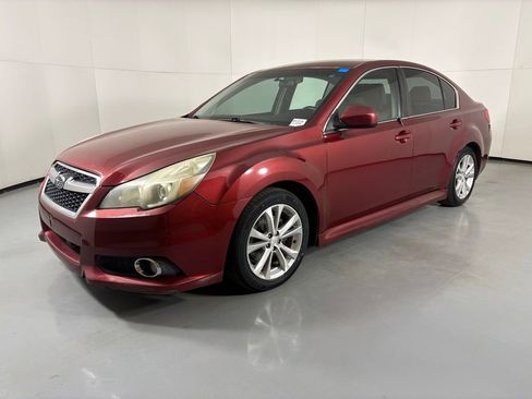 Used 2013 Subaru Legacy 2.5i Limited image 4