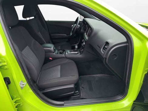 Used 2023 Dodge Charger SXT w/ Blacktop Package image 24