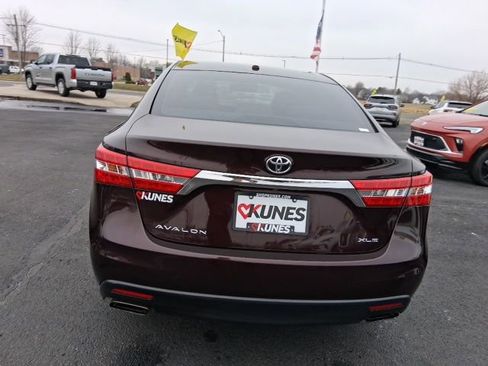 Used 2014 Toyota Avalon XLE Touring image 7