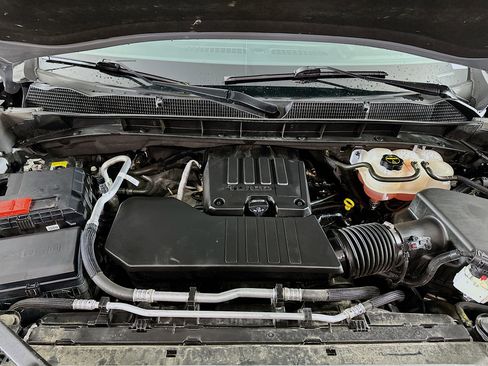 Used 2024 GMC Sierra 1500 Elevation image 30