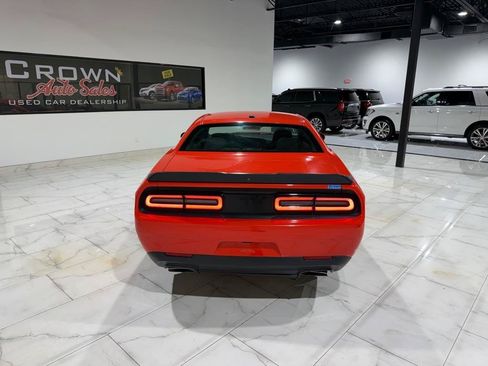 Used 2020 Dodge Challenger R/T w/ Blacktop Package RWD image 10