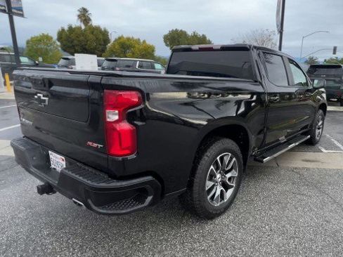 Used 2023 Chevrolet Silverado 1500 RST w/ Z71 Off-Road Package image 8