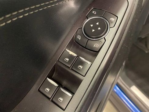 Used 2020 Ford Explorer Limited w/ Class III Trailer Tow Package image 12