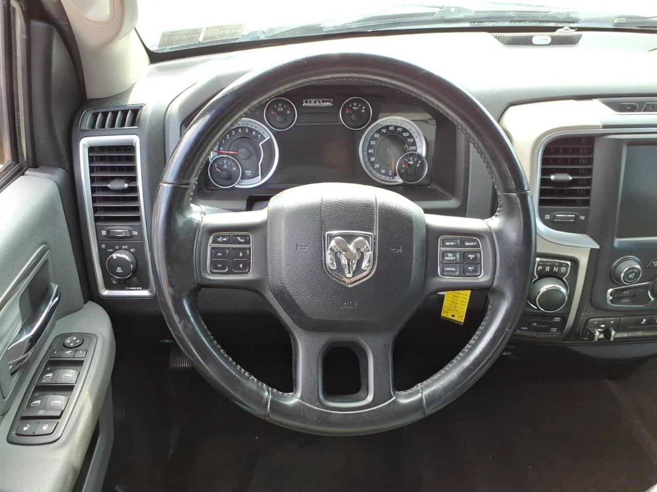 Used 2013 RAM 1500 Classic SLT w/ Big Horn Equipment Group AWD/4WD image 10