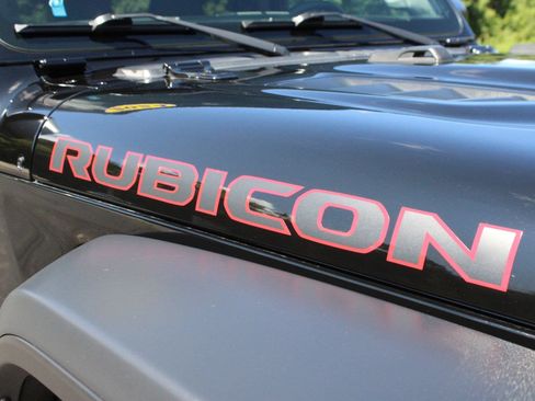 Used 2024 Jeep Wrangler Unlimited Rubicon w/ Capability Package AWD/4WD image 4