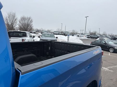 Used 2022 Chevrolet Silverado 1500 Custom w/ LPO, Dark Essentials Package image 11