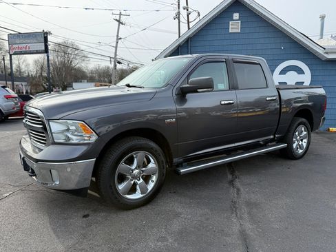 Used 2016 RAM 1500 Big Horn image 3