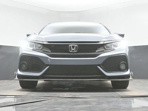 Used 2018 Honda Civic Sport image 40