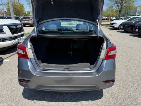 Used 2017 Nissan Sentra S FWD image 10
