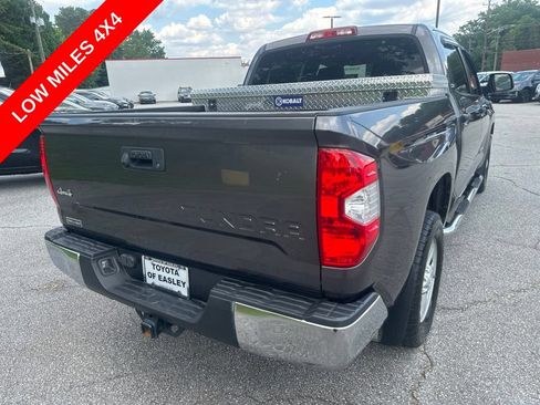 Certified 2018 Toyota Tundra SR5 w/ SR5 Upgrade Package AWD/4WD image 7