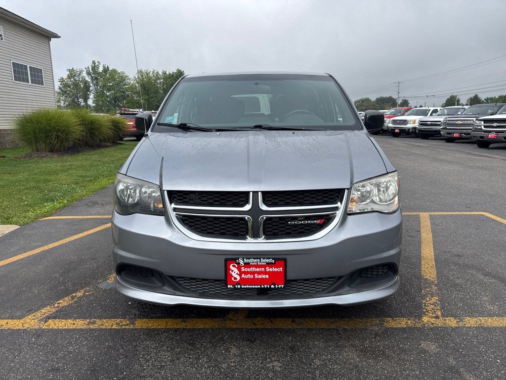 Used 2014 Dodge Grand Caravan SE w/ Quick Order Package 29E SE FWD image 3