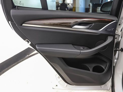 Used 2022 BMW X3 xDrive30i w/ Premium Package 2 image 19