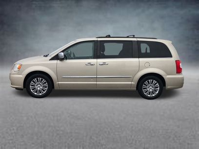 Used 2016 Chrysler Town & Country Touring-L