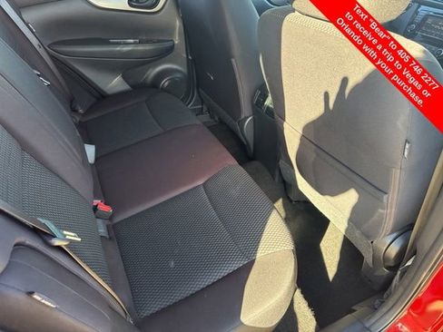 Used 2020 Nissan Rogue Sport S image 13