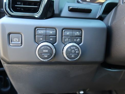 New 2026 GMC Sierra 1500 AT4X image 12