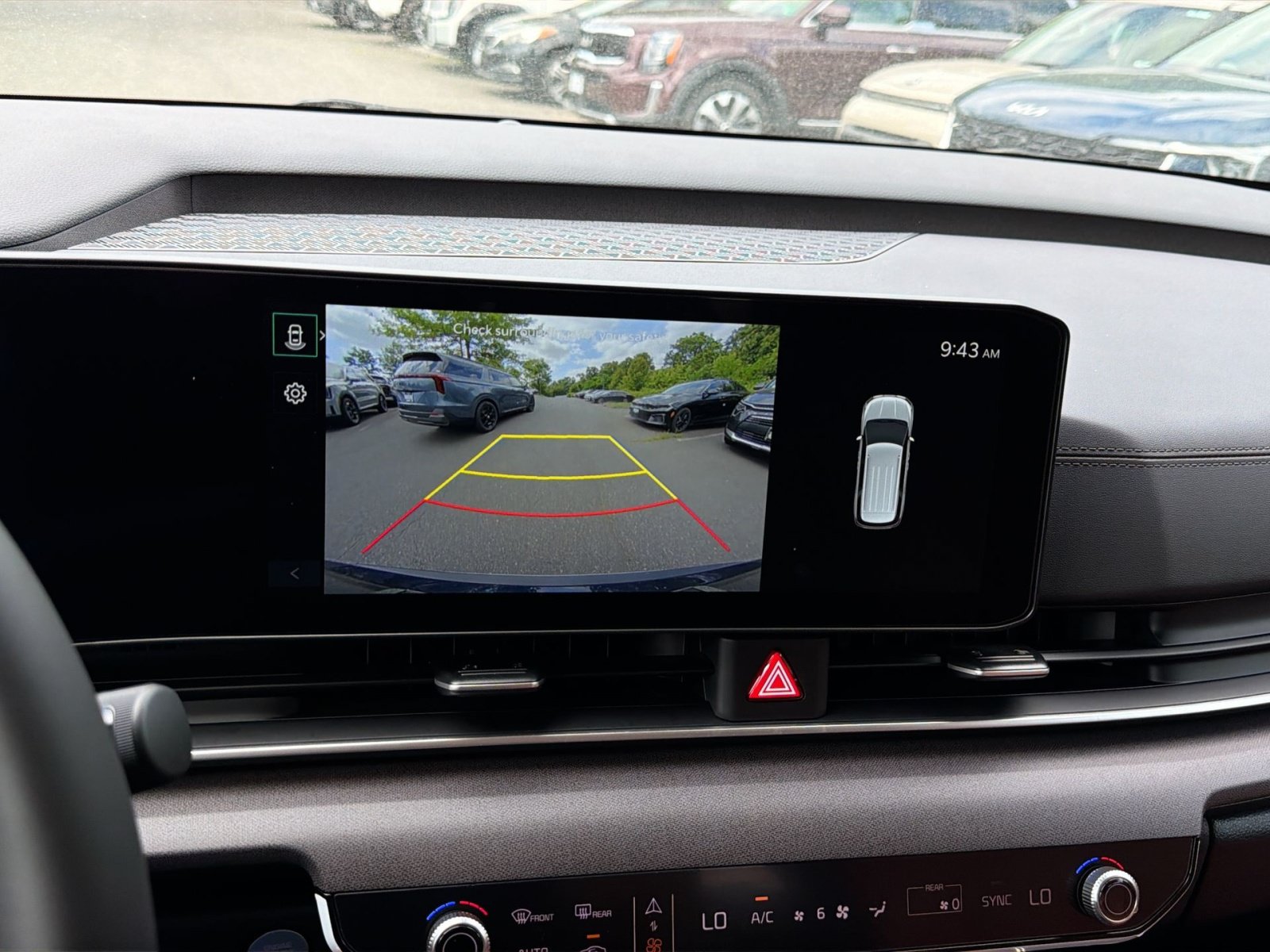 New 2026 Kia Carnival EX FWD image 34