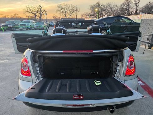 Used 2011 MINI Cooper Convertible w/ Premium Pkg image 46