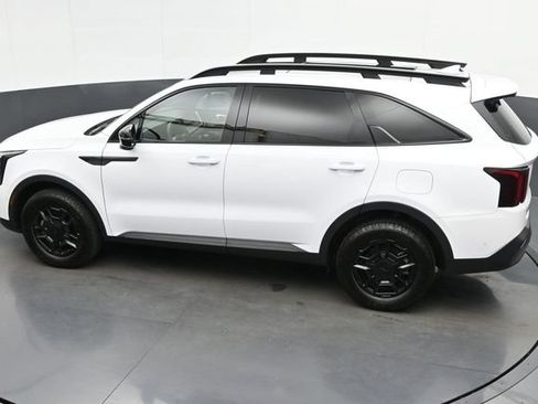 Used 2025 Kia Sorento SX Prestige w/ Sage Leather Package AWD/4WD image 23