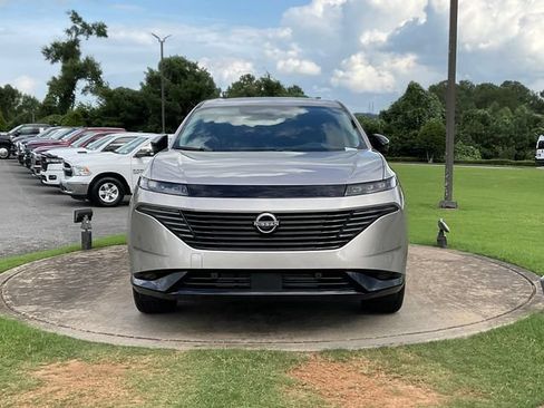 Used 2025 Nissan Murano Platinum AWD/4WD image 2