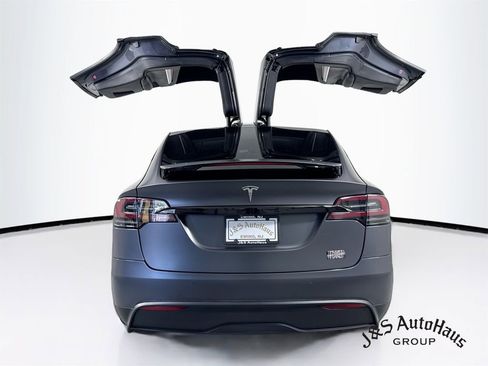 Used 2022 Tesla Model X Plaid AWD/4WD image 6