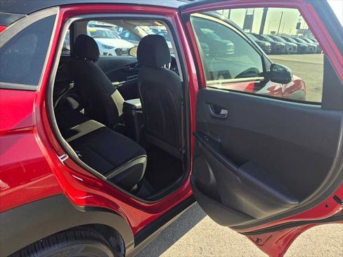 Used 2022 Hyundai Kona SEL image 14