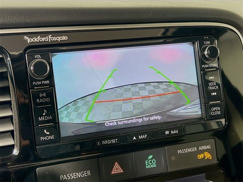 Used 2016 Mitsubishi Outlander GT image 14