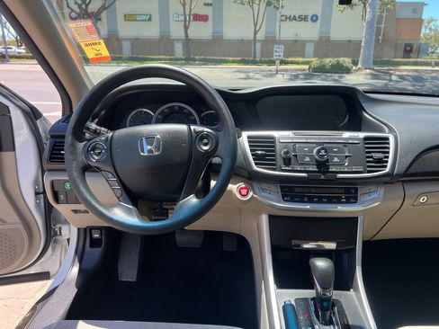 Used 2013 Honda Accord EX image 15