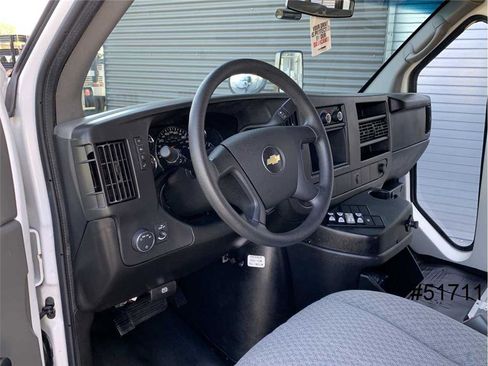 Used 2014 Chevrolet Express 3500 Cutaway Van w/ School Bus Package image 25