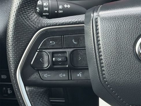 Used 2025 Toyota Tundra SR5 image 13