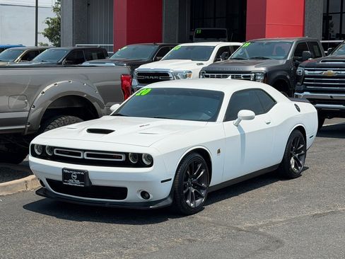 Used 2020 Dodge Challenger R/T Scat Pack RWD image 35