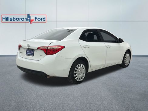 Used 2019 Toyota Corolla LE w/ Carpet Mat Package (TMS) image 6