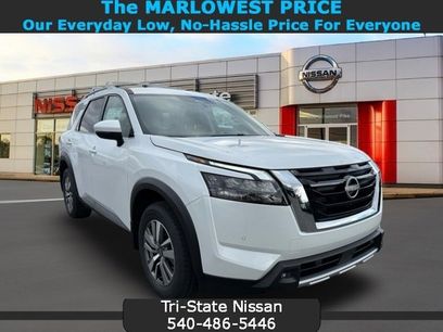 New 2025 Nissan Pathfinder SL