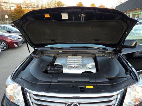 Used 2011 Lexus LX 570 4WD image 53