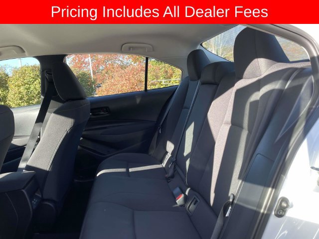 Used 2025 Toyota Corolla LE FWD image 16