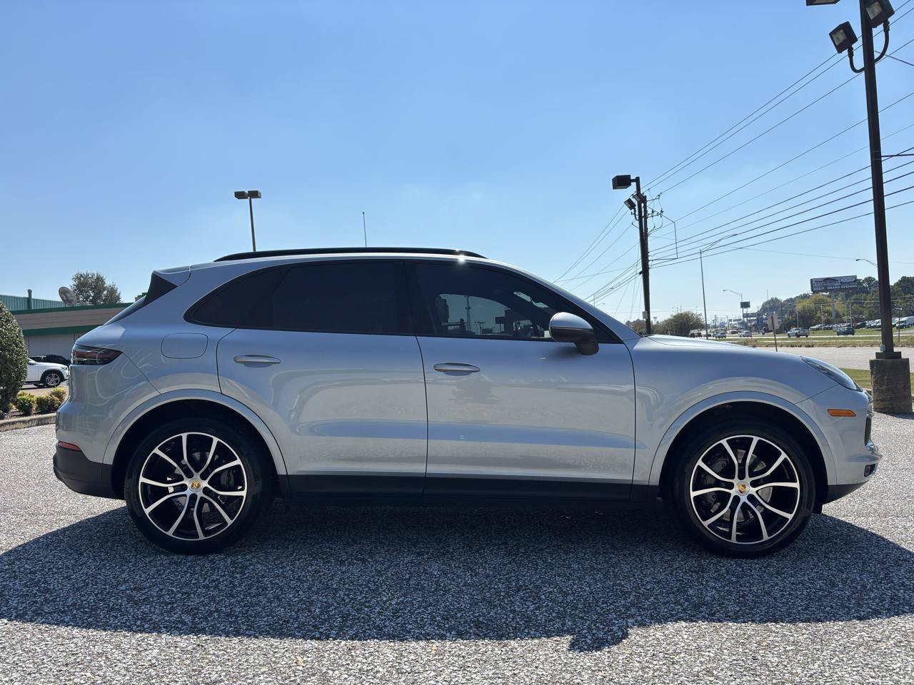Used 2021 Porsche Cayenne S AWD/4WD image 6