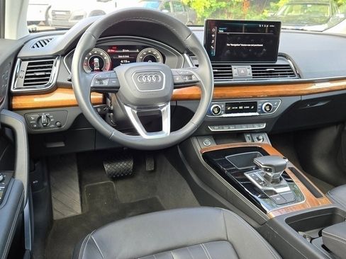 Used 2022 Audi Q5 2.0T Premium Plus image 18
